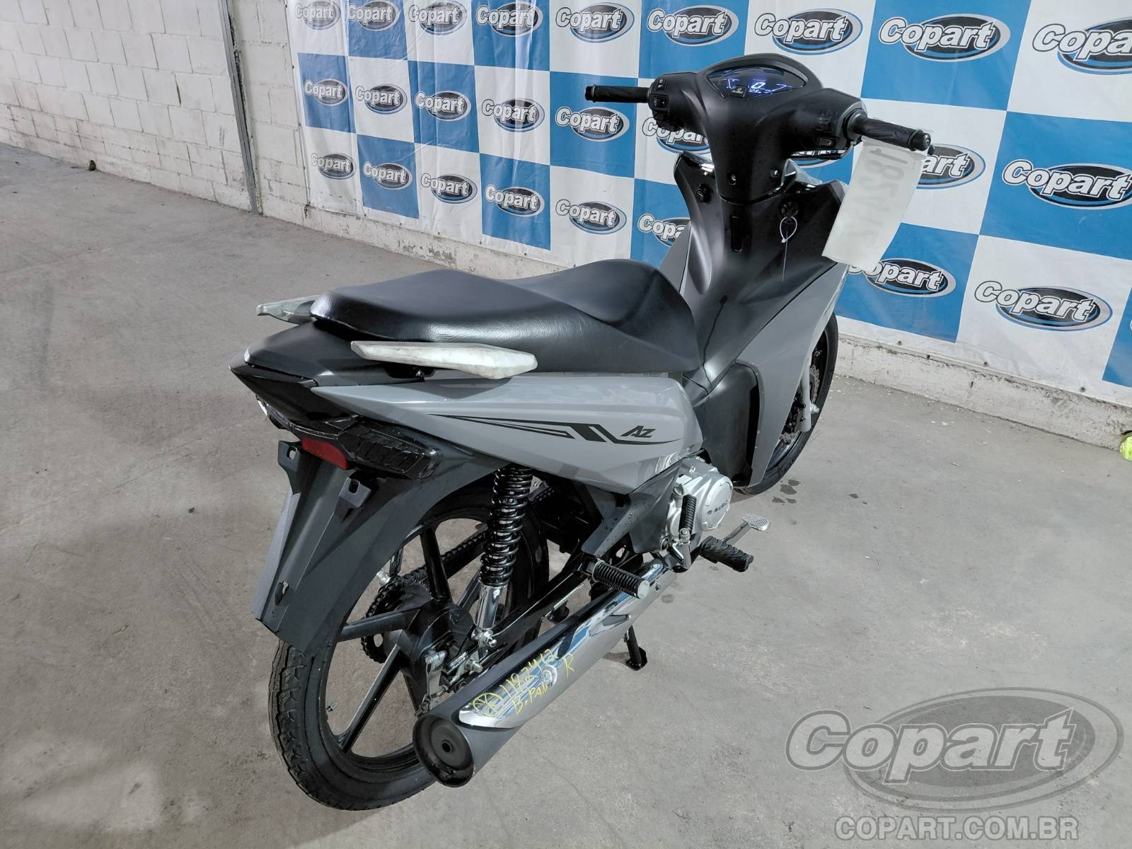 Foto 4: 2025 AVELLOZ AZ125