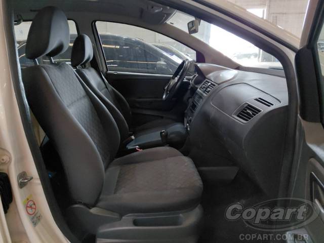 2016 VOLKSWAGEN FOX 