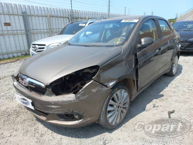 2015 FIAT GRAND SIENA 