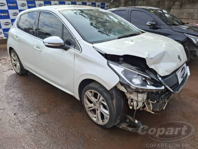 2018 PEUGEOT 208 
