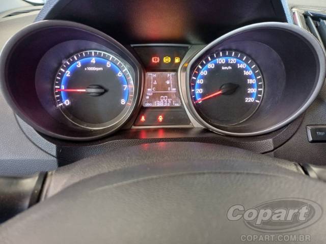2014 HYUNDAI HB20 