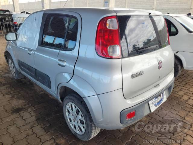 2015 FIAT UNO 