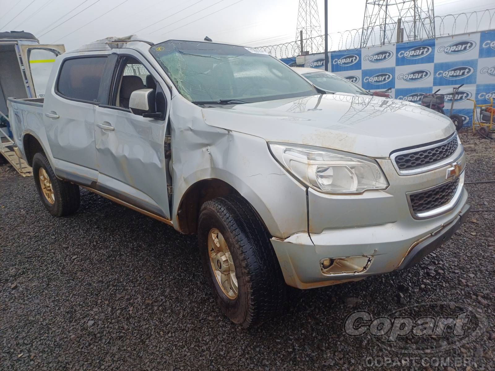 Veículo GM - Chevrolet S10 Chevrolet S10 Cabine Dupla LT MT 2.8 CTDi 2014 Colisão 2014 em leilão