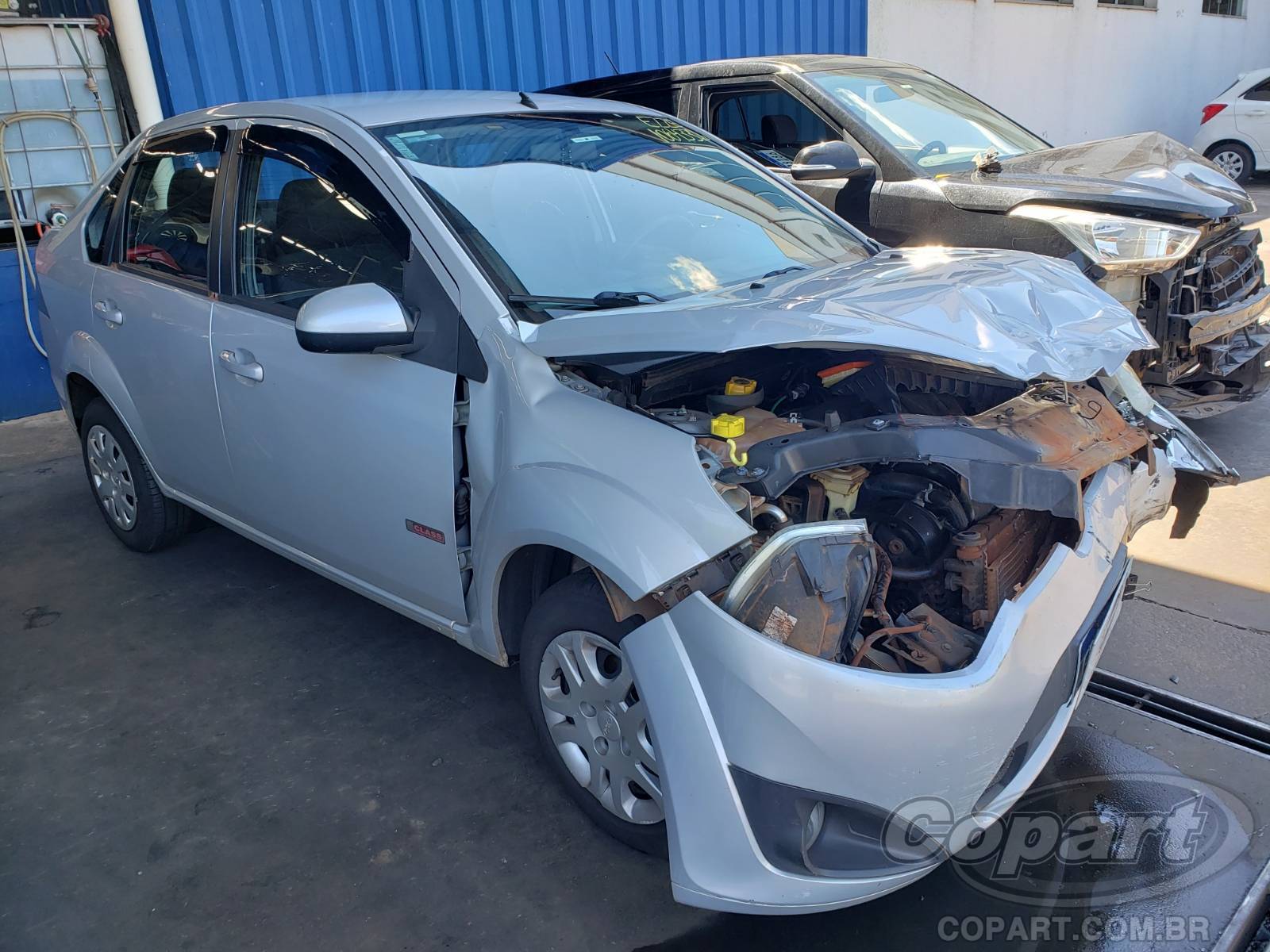 Veículo Ford FIESTA SEDAN FORD FIESTA SEDAN 1.6 2010/2011 2011 em leilão