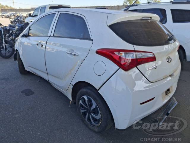 2013 HYUNDAI HB20 