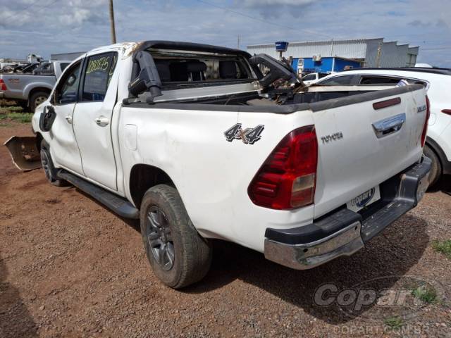 2022 TOYOTA HILUX CD 