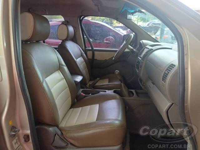 2009 NISSAN FRONTIER CD 