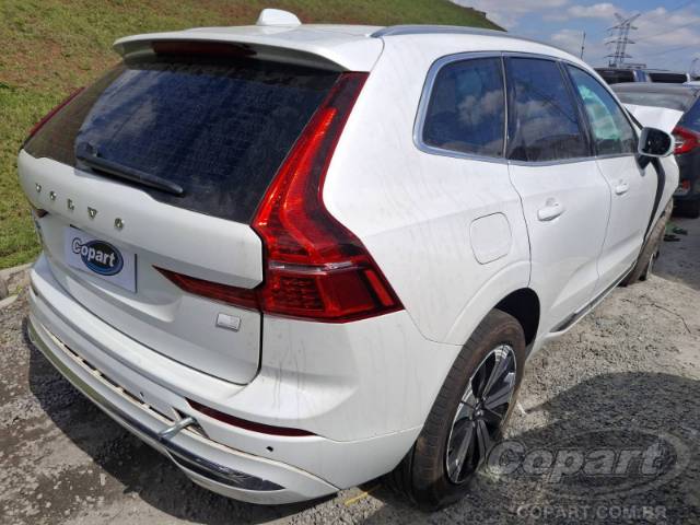 2023 VOLVO XC60 