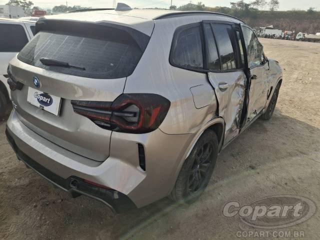 2024 BMW IX3 