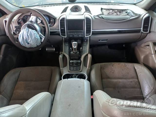 2014 PORSCHE CAYENNE 