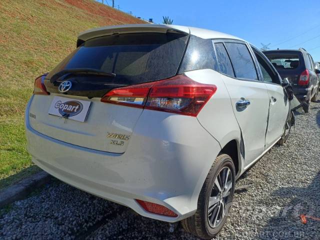 2019 TOYOTA YARIS 