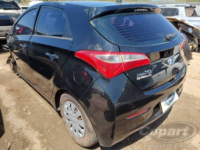 2013 HYUNDAI HB20 