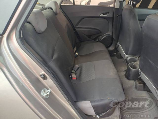 2017 HYUNDAI HB20S 