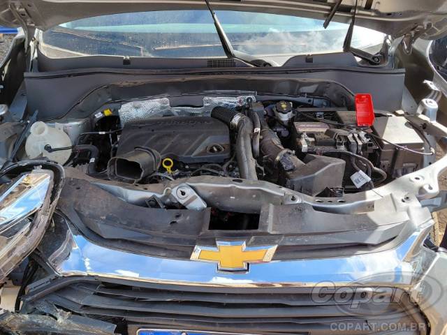 2025 CHEVROLET TRACKER 