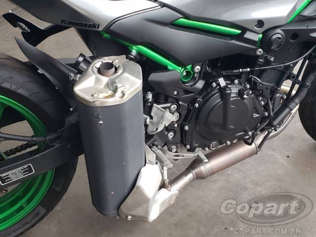 2025 KAWASAKI Z500 