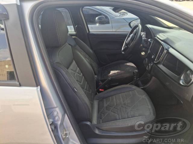 2023 FIAT STRADA CD 