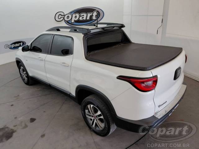 2017 FIAT TORO 