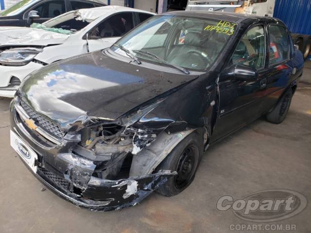 2011 CHEVROLET CLASSIC 