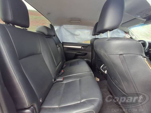 2022 TOYOTA HILUX CD 