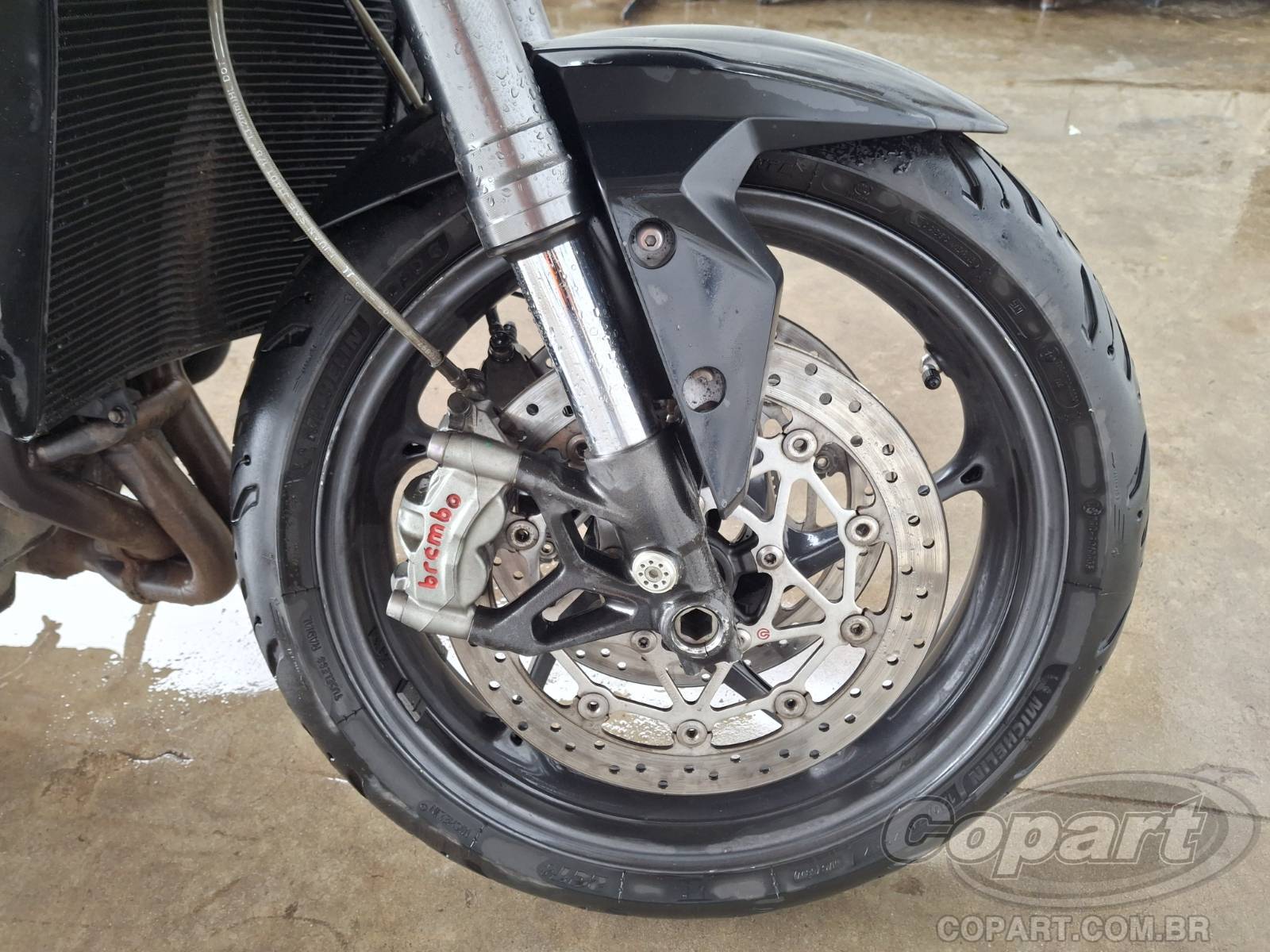 Foto 8 de 10: 2020 TRIUMPH STREET TRIPLE