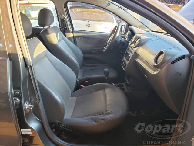 2013 VOLKSWAGEN GOL 