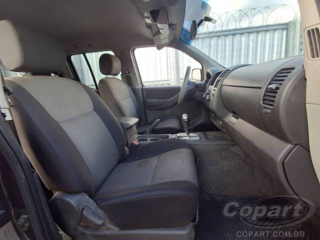 2015 NISSAN FRONTIER CD 