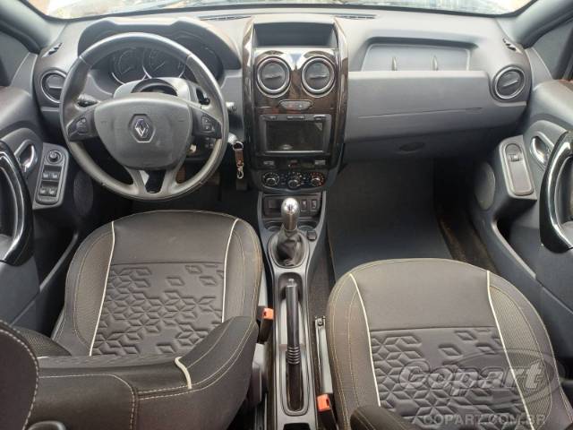 2022 RENAULT DUSTER OROCH 