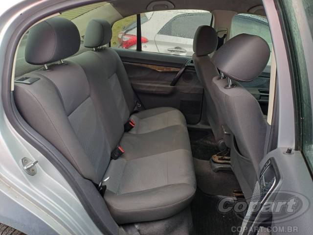 2011 VOLKSWAGEN POLO SEDAN 