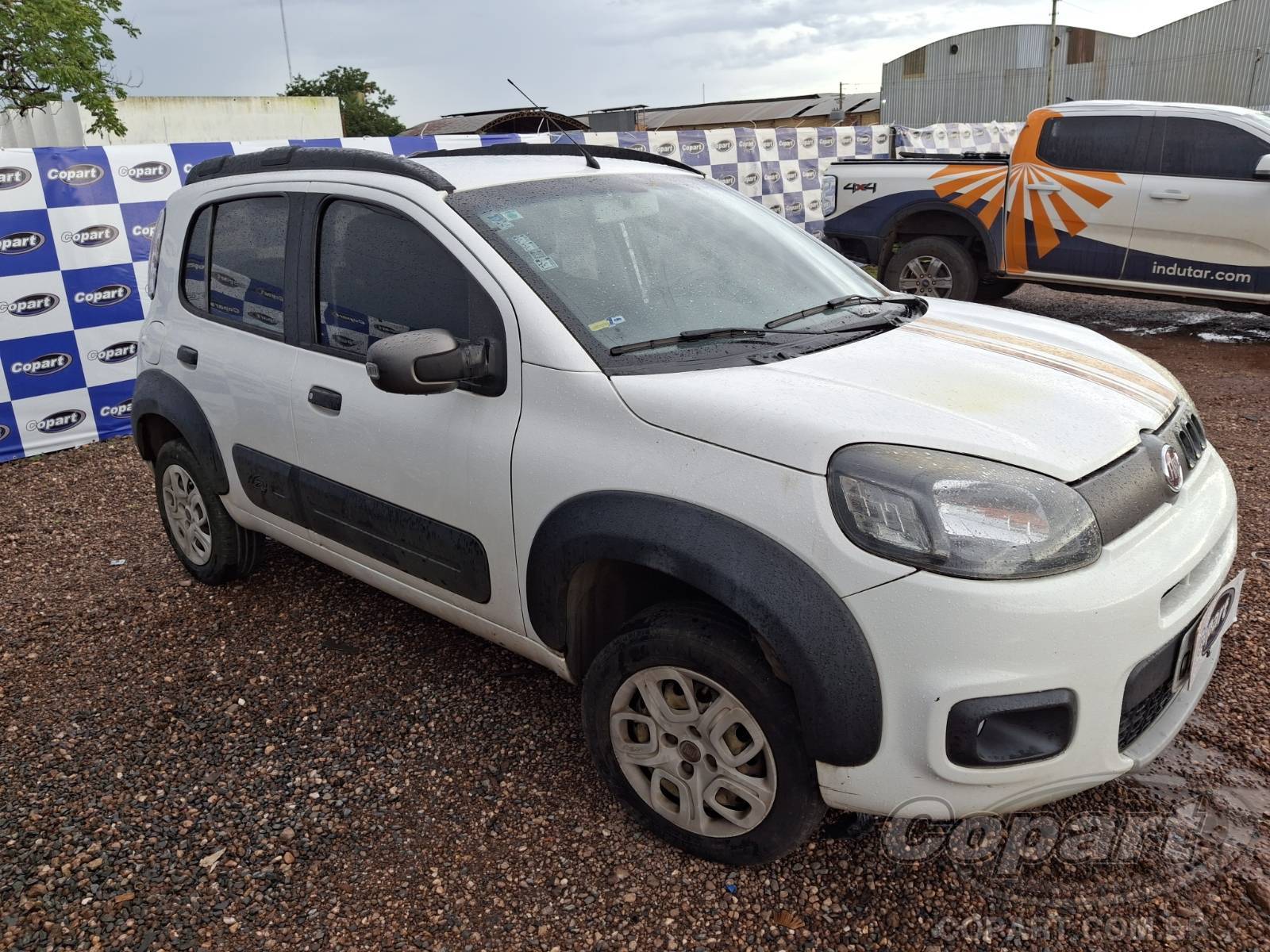 Fiat Uno Way 1.0 Evo 2015 Queimado Pequena Monta