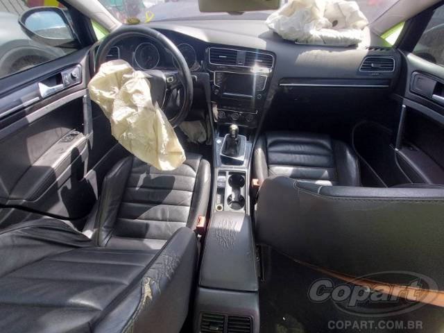 2015 VOLKSWAGEN GOLF 