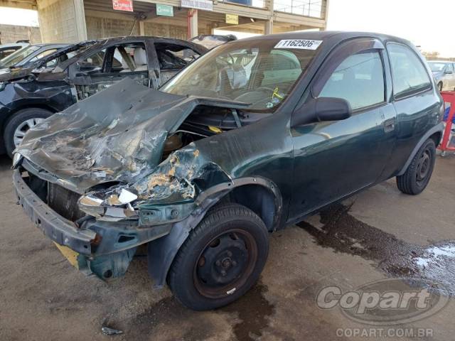 1997 CHEVROLET CORSA 
