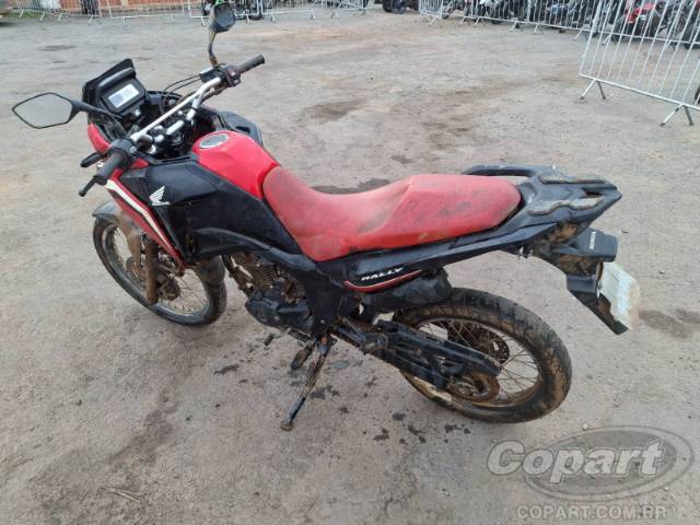 2024 HONDA XRE SAHARA 300 