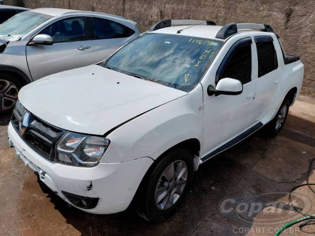 2021 RENAULT DUSTER OROCH 