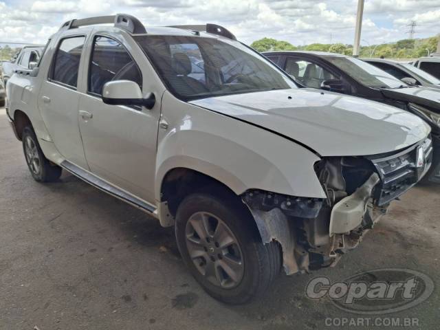 2022 RENAULT DUSTER OROCH 