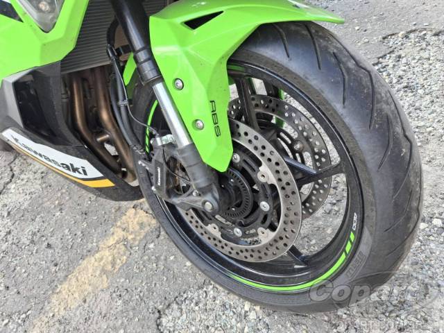 2025 KAWASAKI NINJA ZX-4R 