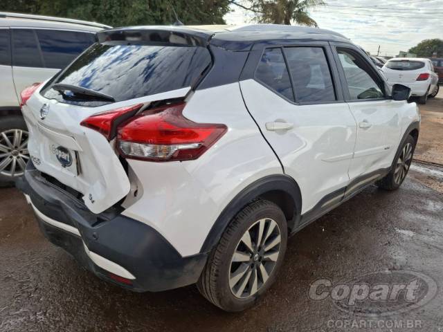 2020 NISSAN KICKS 