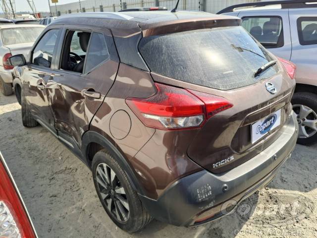 2020 NISSAN KICKS 