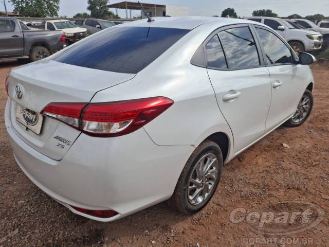 2023 TOYOTA YARIS SEDA 