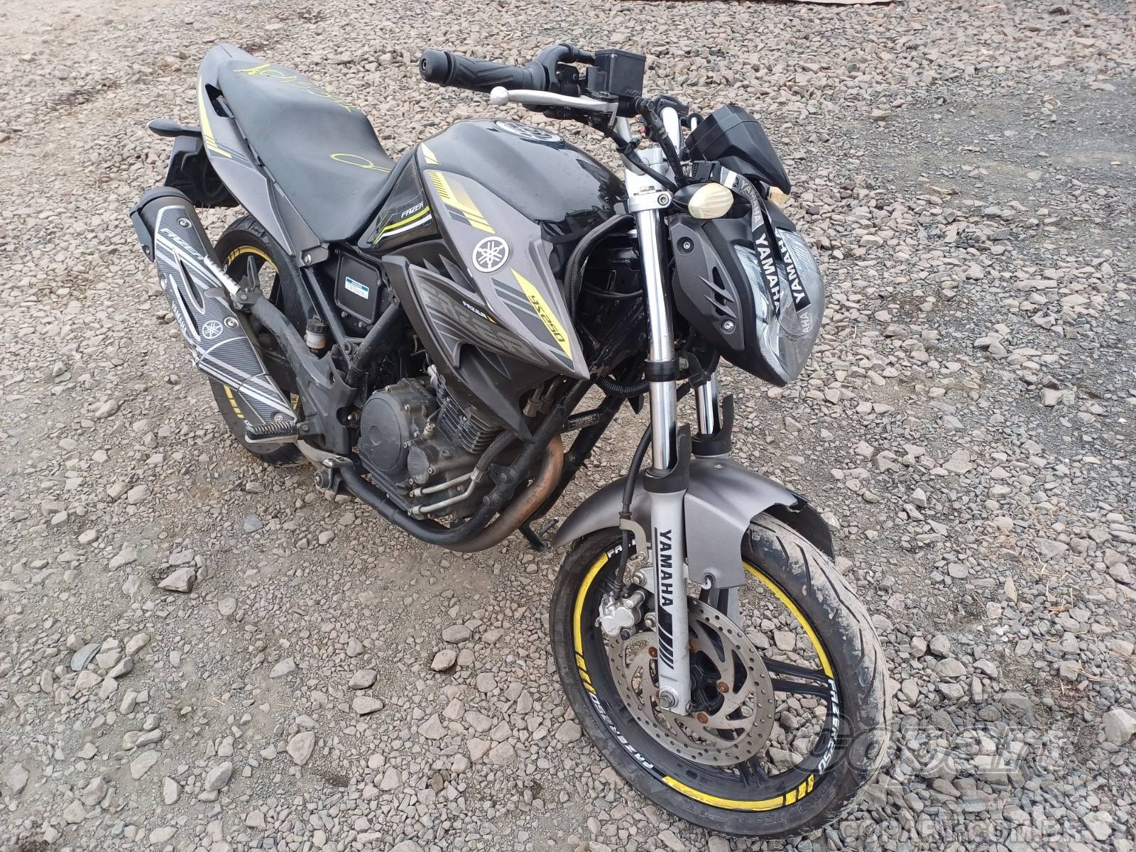 Veículo YAMAHA Fazer 2016 YAMAHA FAZER 2016 em leilão