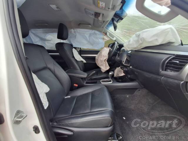 2022 TOYOTA HILUX CD 