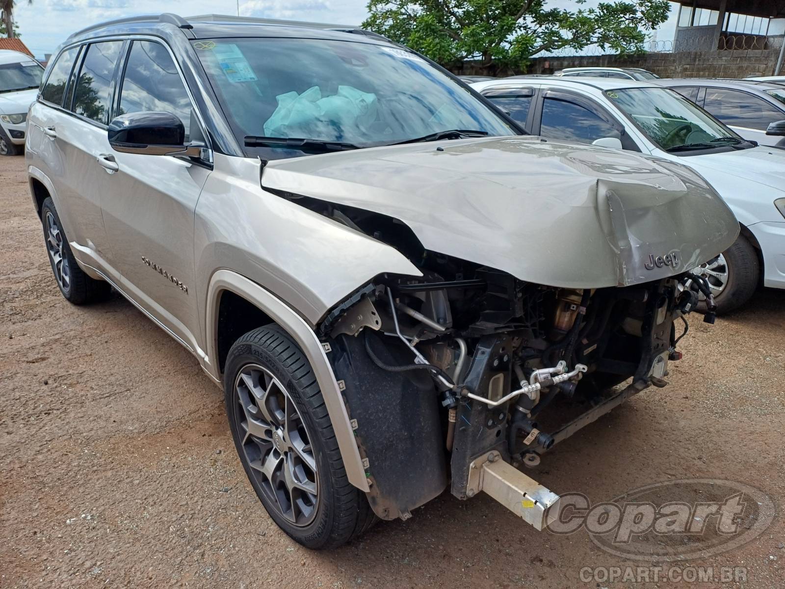 Veículo Fiat Commander JEEP COMMANDER 2022 Overland T270 1.3 16V GSE Turbo 2022 em leilão