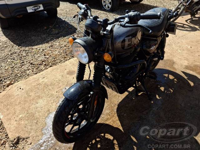 2025 ROYAL ENFIELD HUNTER 
