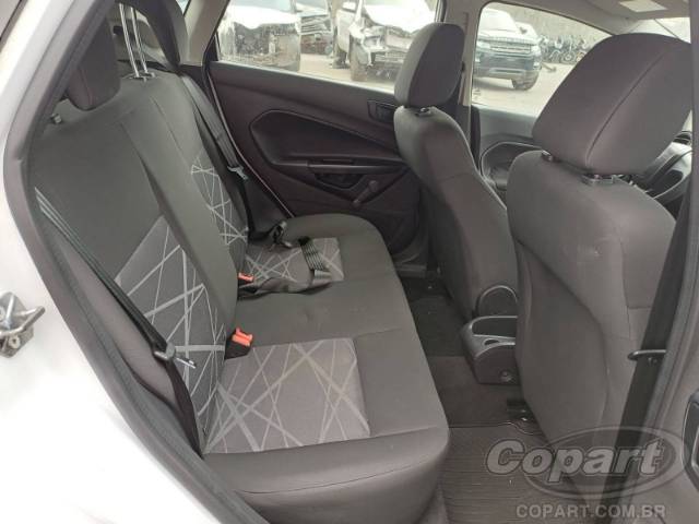 2015 FORD FIESTA 