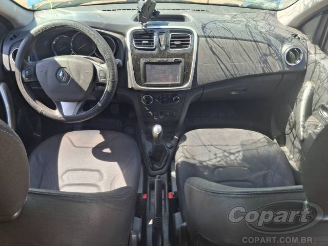2015 RENAULT SANDERO 