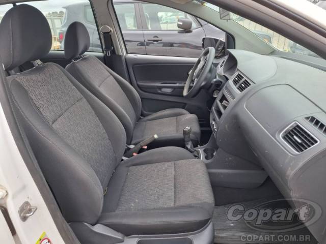 2014 VOLKSWAGEN FOX 