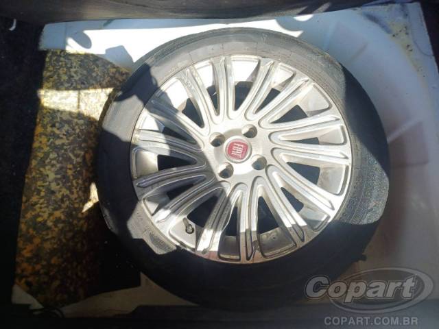 2016 FIAT GRAND SIENA 