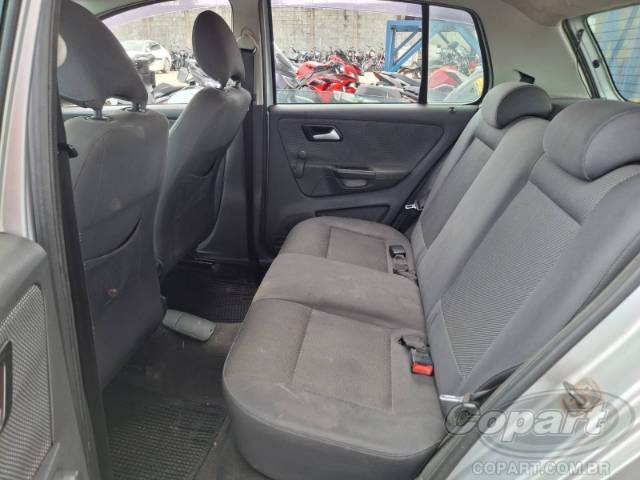 2012 VOLKSWAGEN FOX 