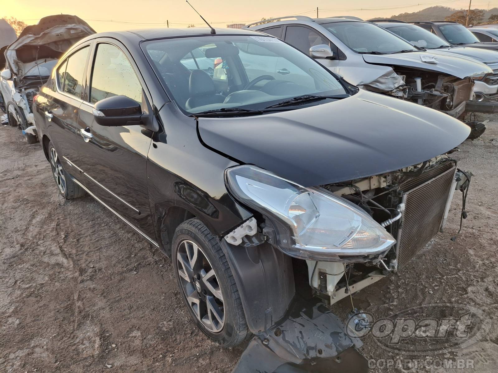 2017 NISSAN VERSA SL CVT 1.6 16V