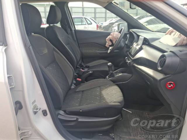 2018 NISSAN KICKS 