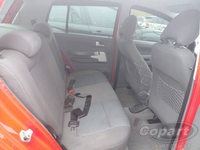 2010 VOLKSWAGEN FOX 